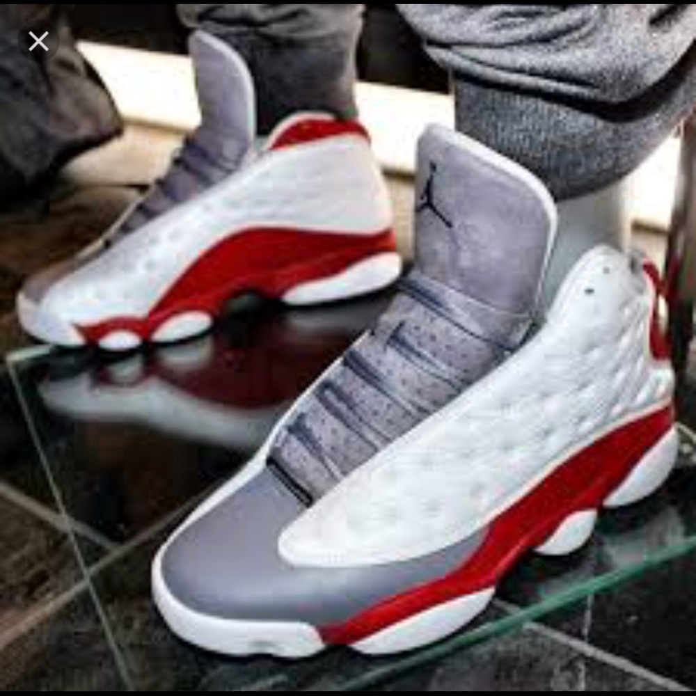 🚫SOLD🚫Jordans 13s Retro Gray toe